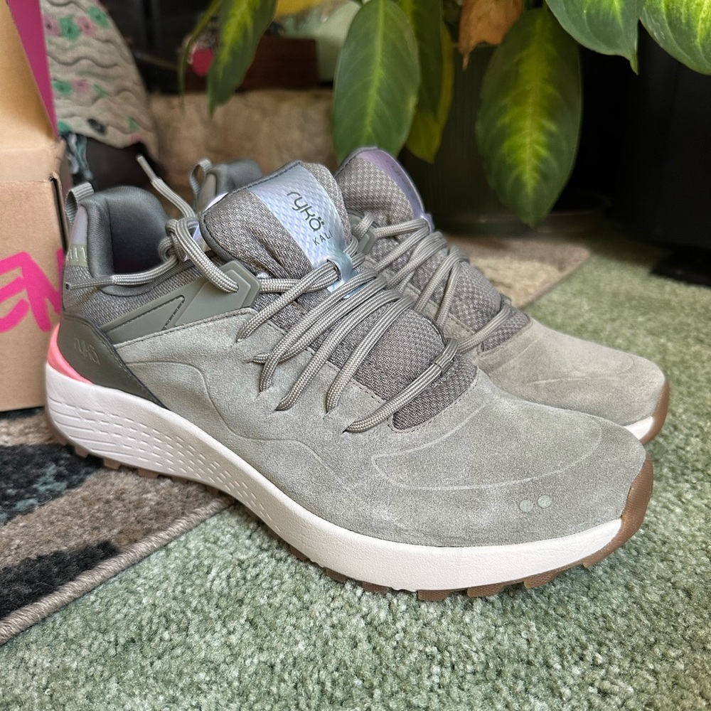 Ryka Green and Pink Hiking Shoes for Women